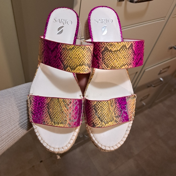 Sarto Cappy sandals - Picture 1 of 4